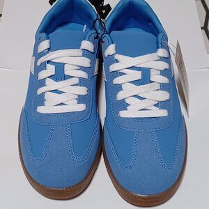 New Slim Blue Retro Athletic Trainer Shoe No Boundaries Women's Size 6 NWT